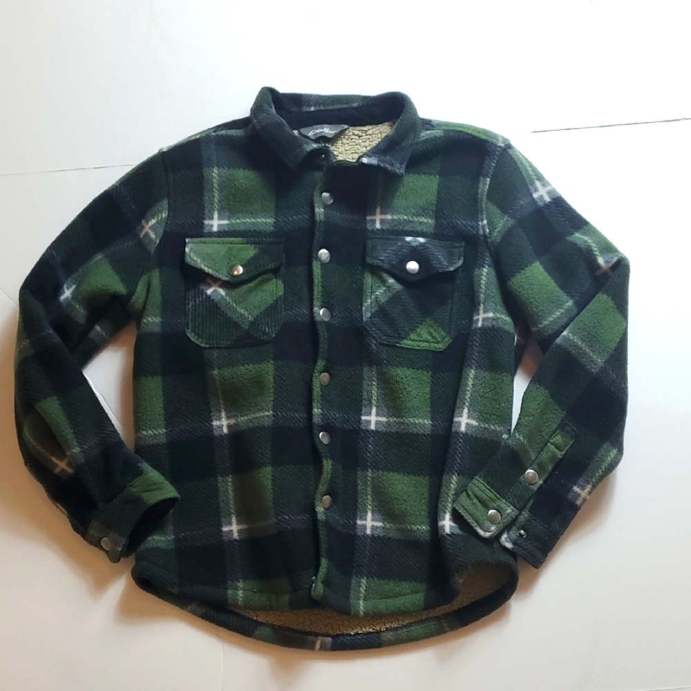 Eddie Bauer Green and Black Casual Button Down Shirt